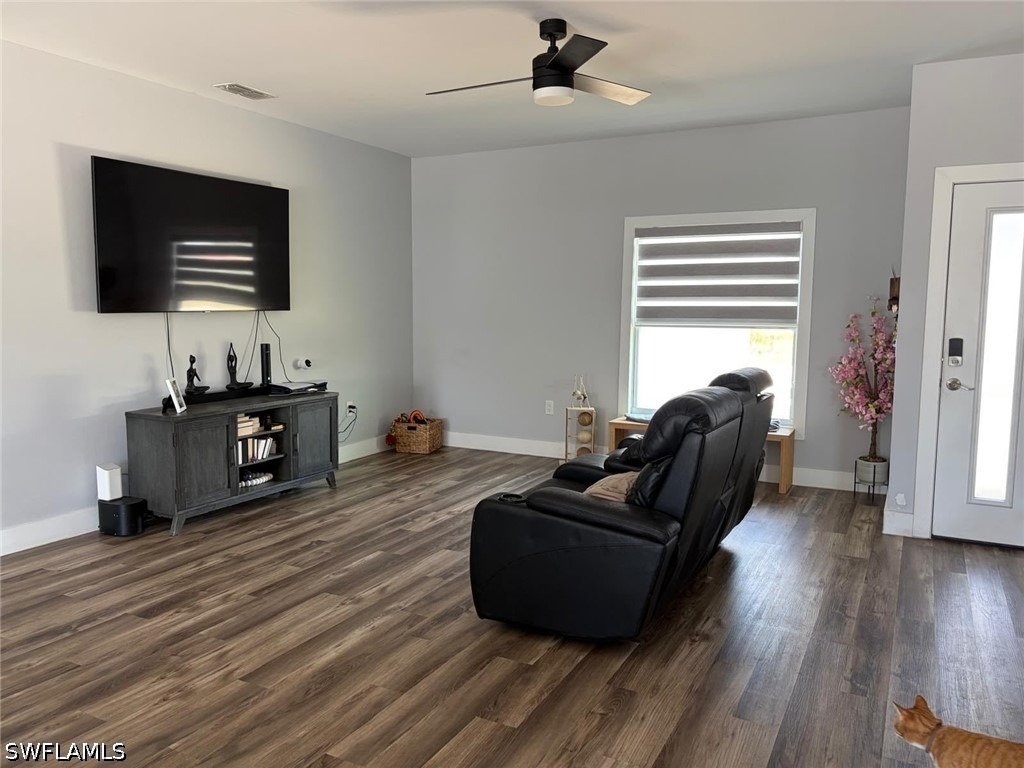 1006 Capetown Avenue - Photo 11