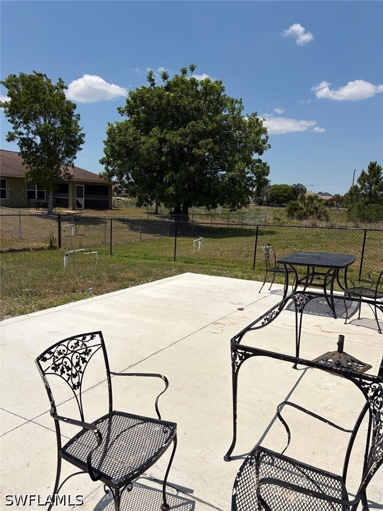 1006 Capetown Avenue - Photo 3