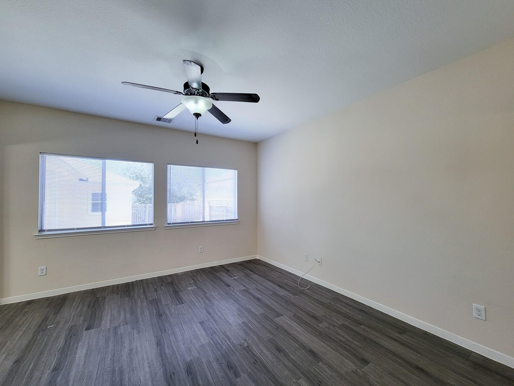 21818 Grassy Hill Lane - Photo 26