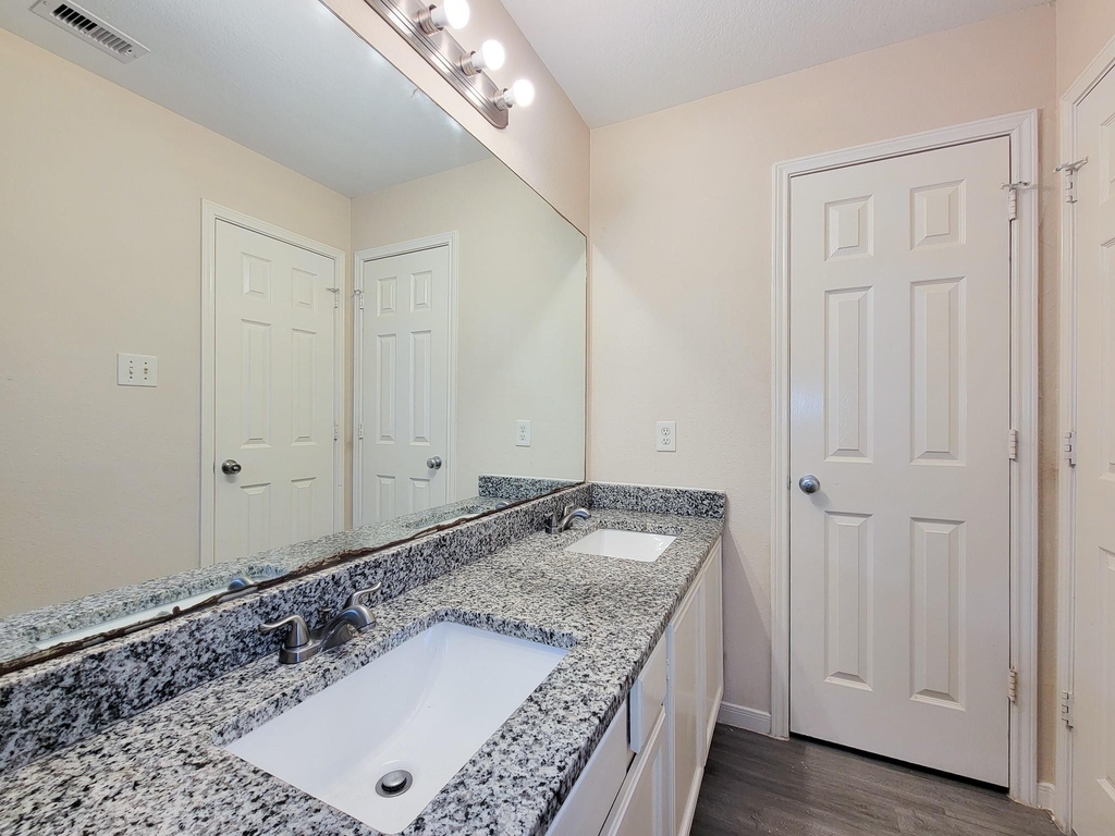 21818 Grassy Hill Lane - Photo 39
