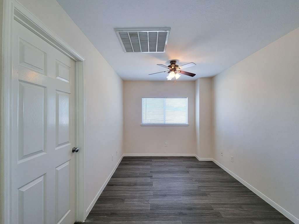 21818 Grassy Hill Lane - Photo 29