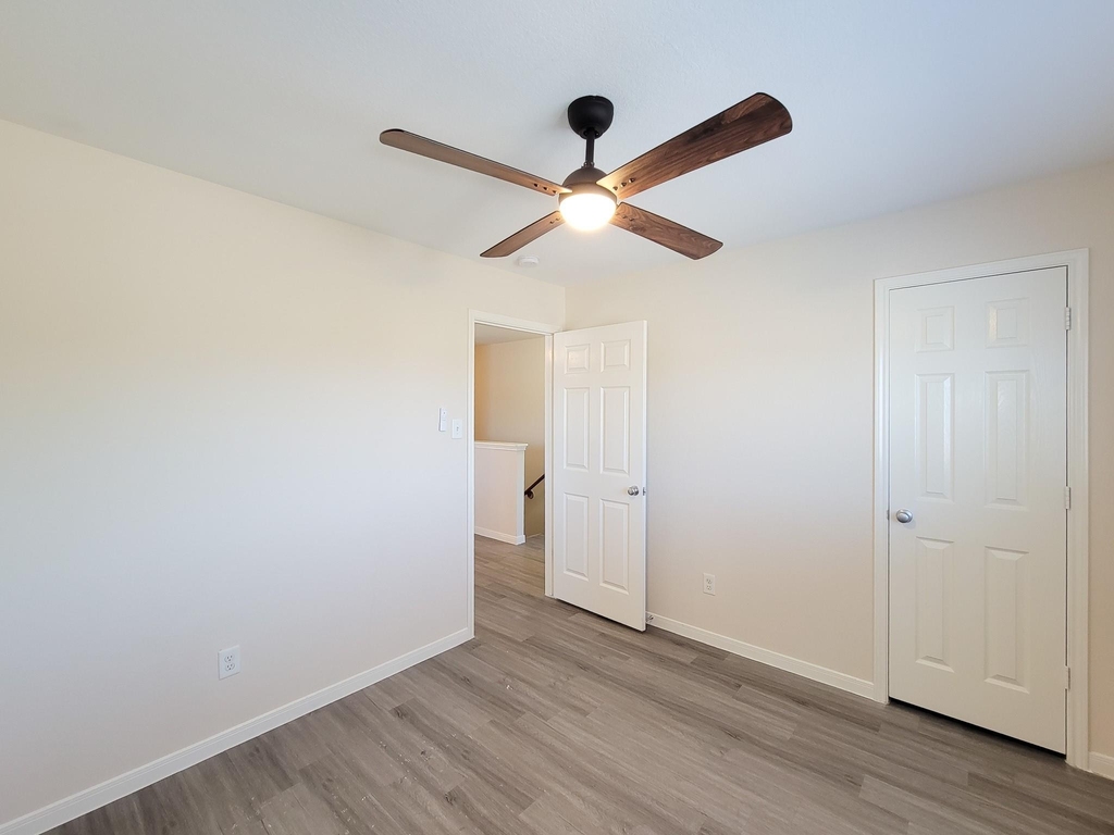 21818 Grassy Hill Lane - Photo 32