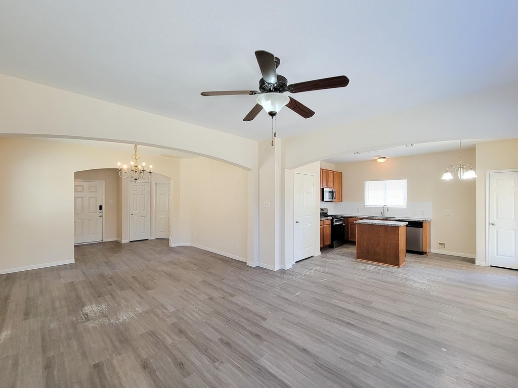 21818 Grassy Hill Lane - Photo 13