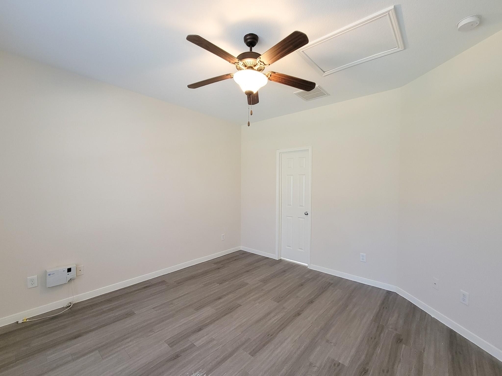 21818 Grassy Hill Lane - Photo 18