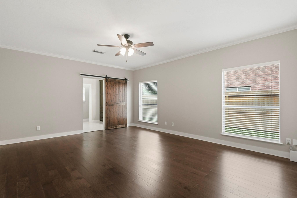 3007 Eagle Lake Drive - Photo 9