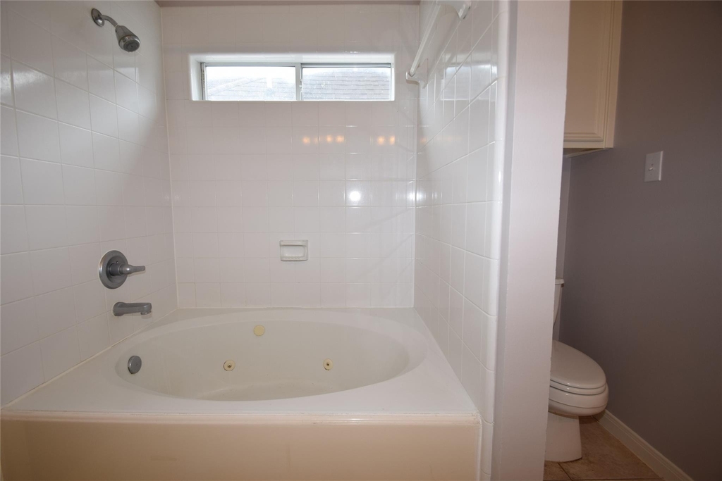 722 Memorial Heights Drive - Photo 33
