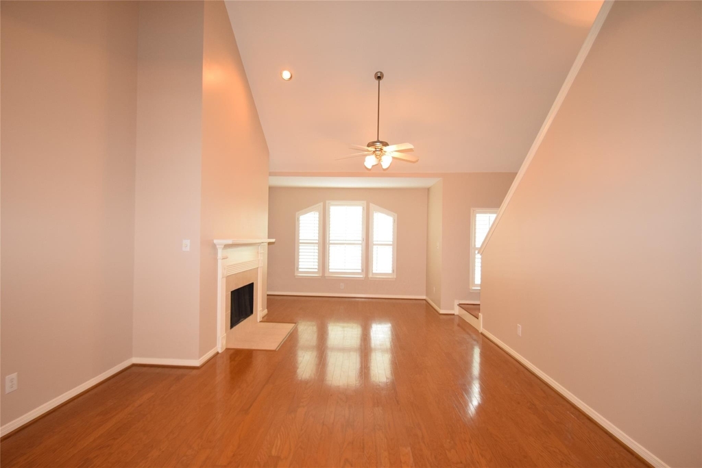 722 Memorial Heights Drive - Photo 21