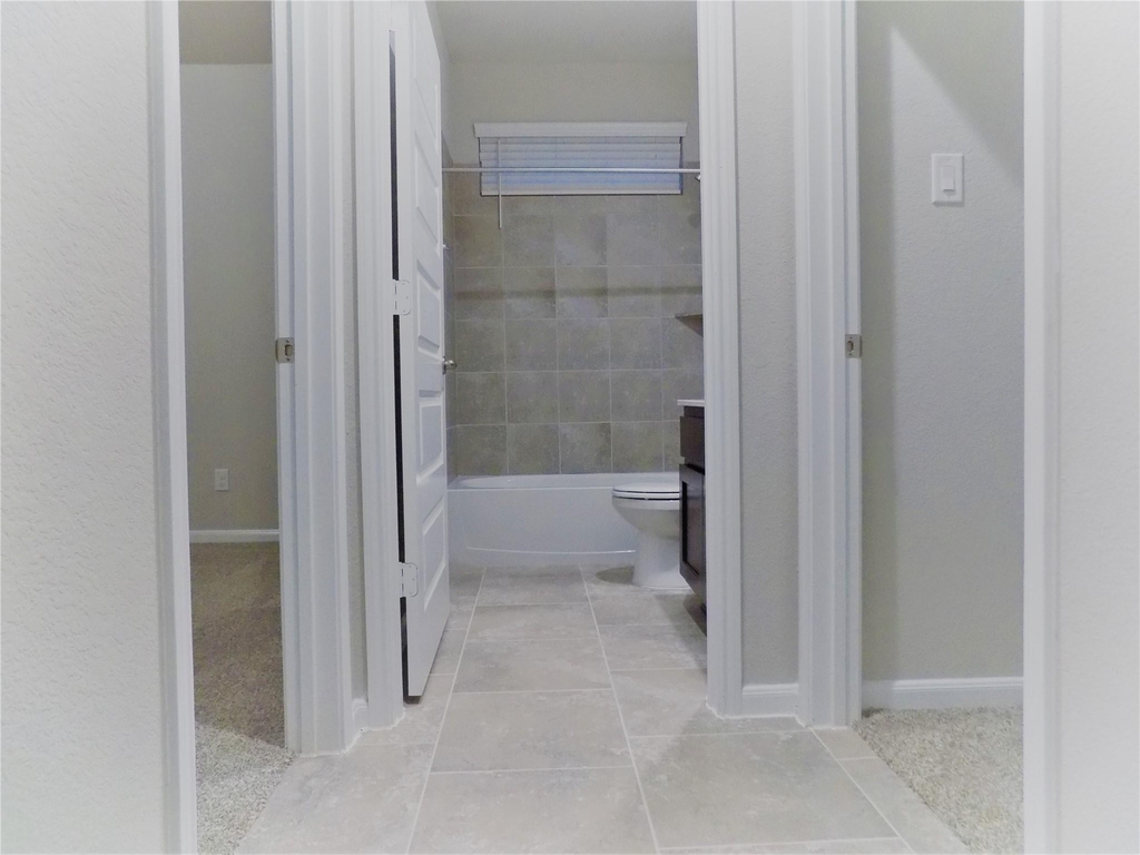 8527 Golden Field Drive - Photo 38