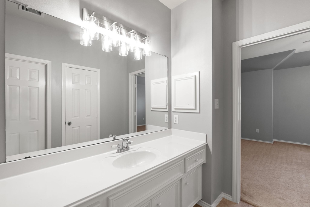 5314 Schuler Street - Photo 20