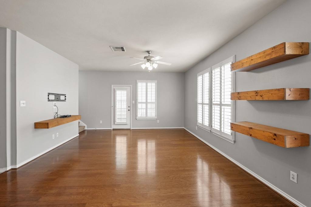 5314 Schuler Street - Photo 29