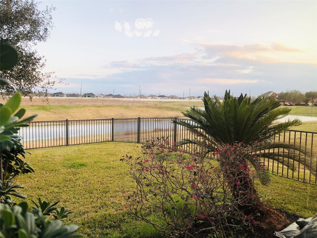 5743 Horseshoe Falls - Photo 27