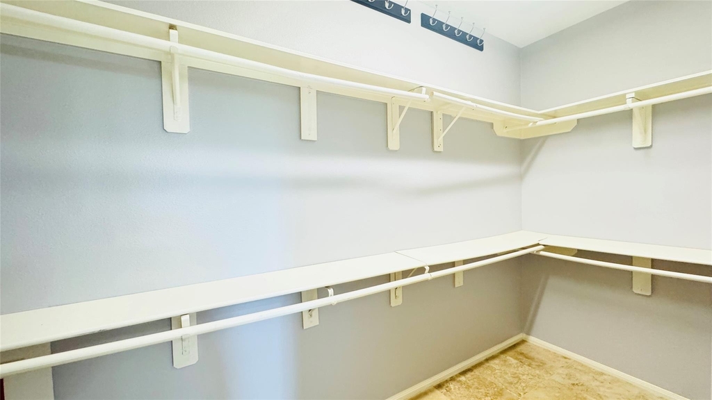 5743 Horseshoe Falls - Photo 14