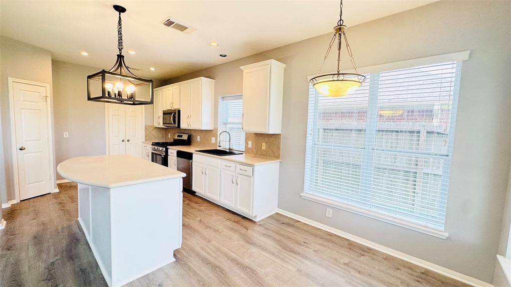 5743 Horseshoe Falls - Photo 6