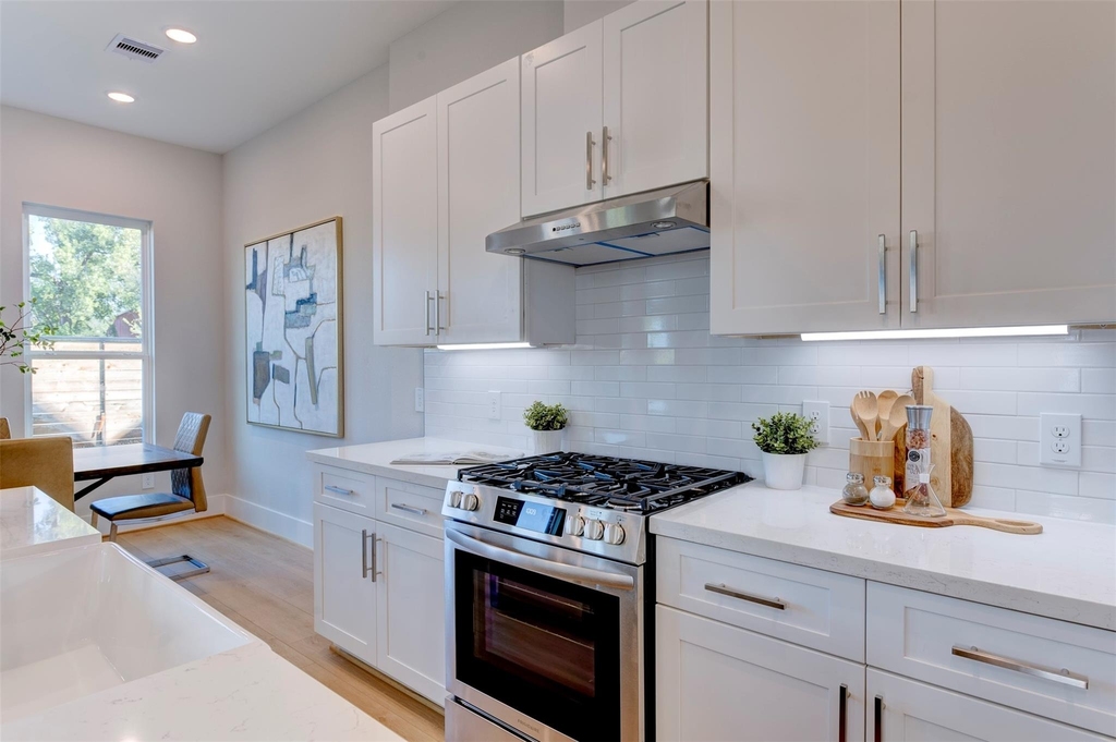 5144 Rosslyn Rd Road - Photo 36