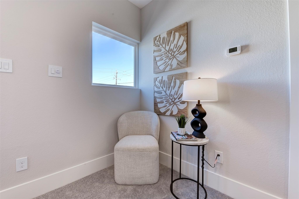 5144 Rosslyn Rd Road - Photo 11