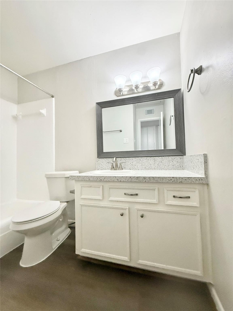 321 E Cedar Street - Photo 16