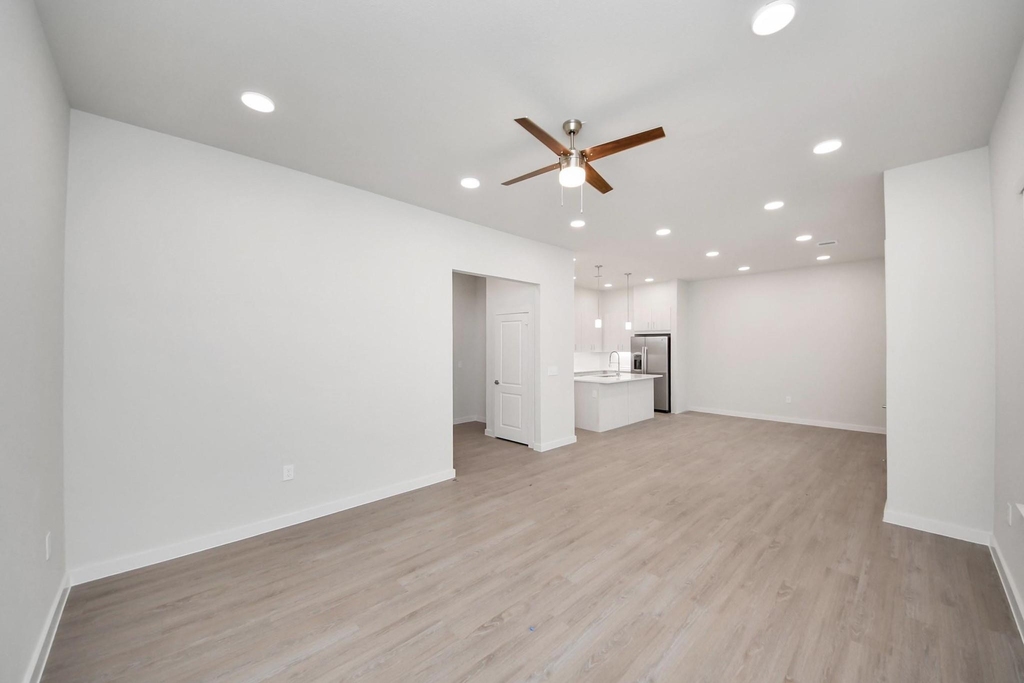 21942 Bobby Meadow Lane - Photo 18