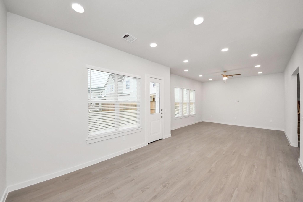 21942 Bobby Meadow Lane - Photo 19