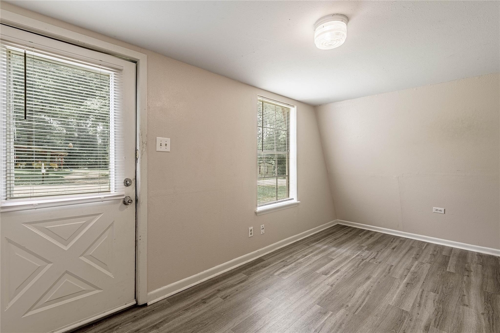 712 Cline Street - Photo 1