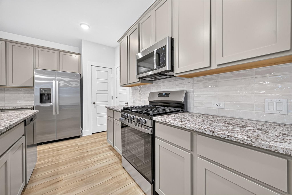 8230 Blue Shell Lane - Photo 10