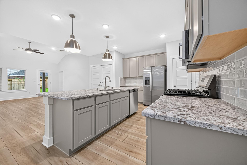 8230 Blue Shell Lane - Photo 5