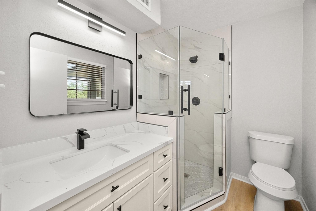 1803 S Park Street - Photo 15