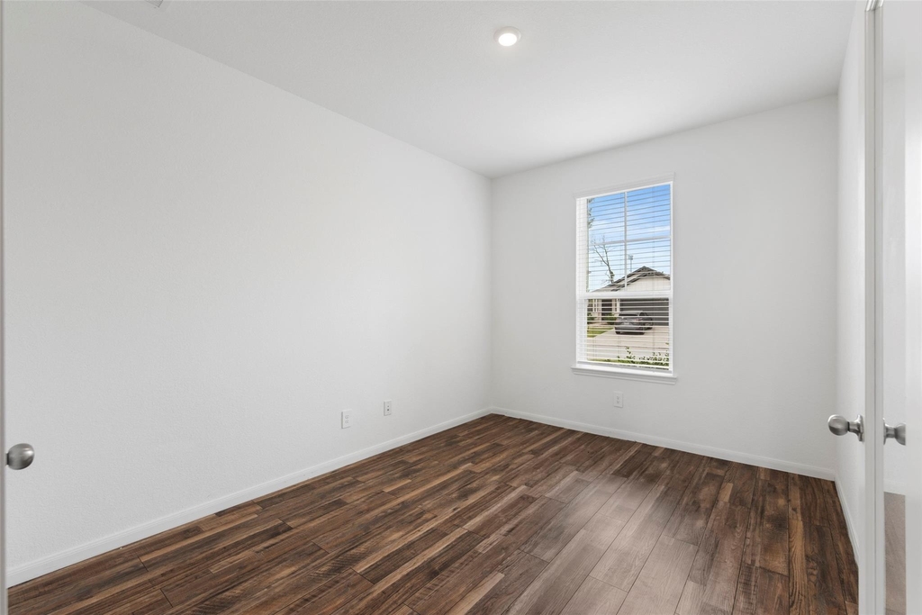 5730 Finely Run Street - Photo 17