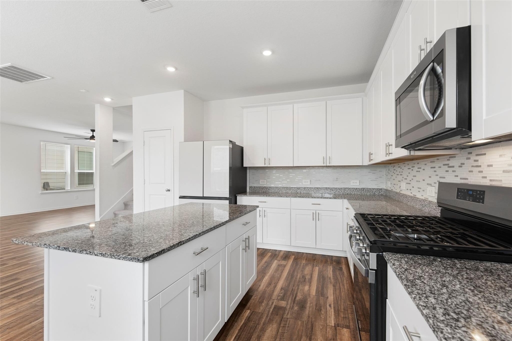 5730 Finely Run Street - Photo 13