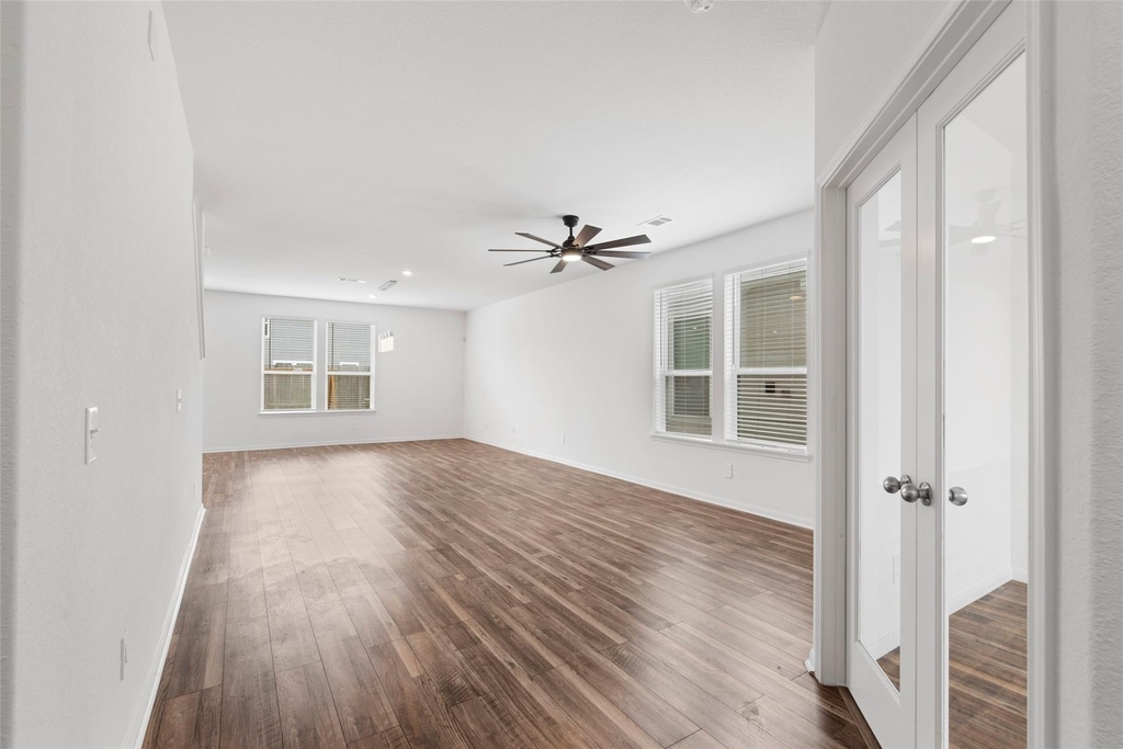5730 Finely Run Street - Photo 6