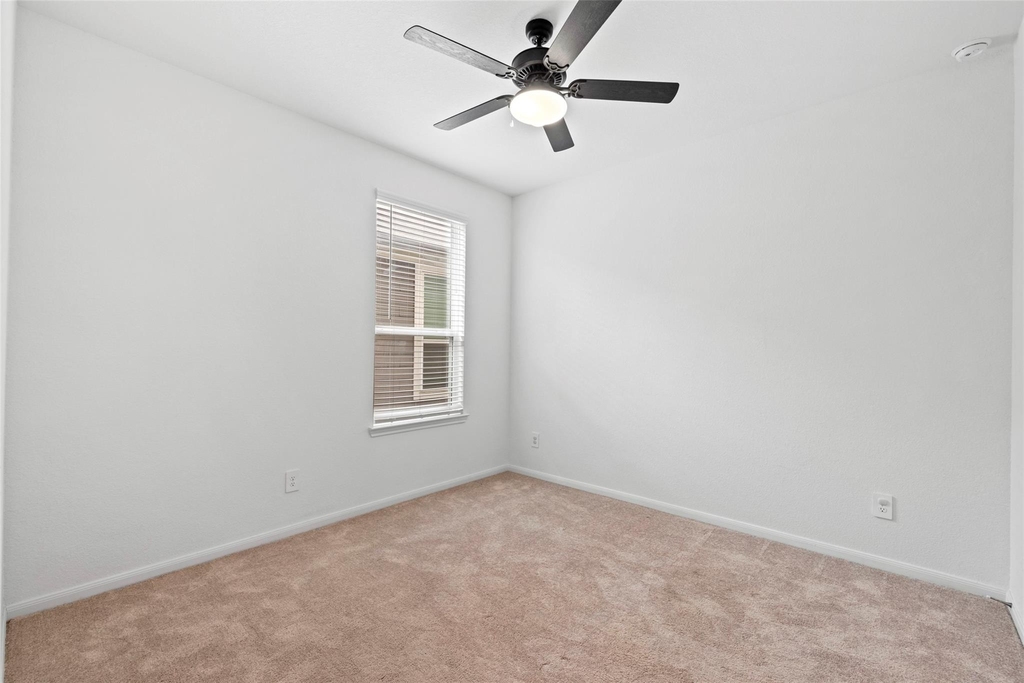 5730 Finely Run Street - Photo 19