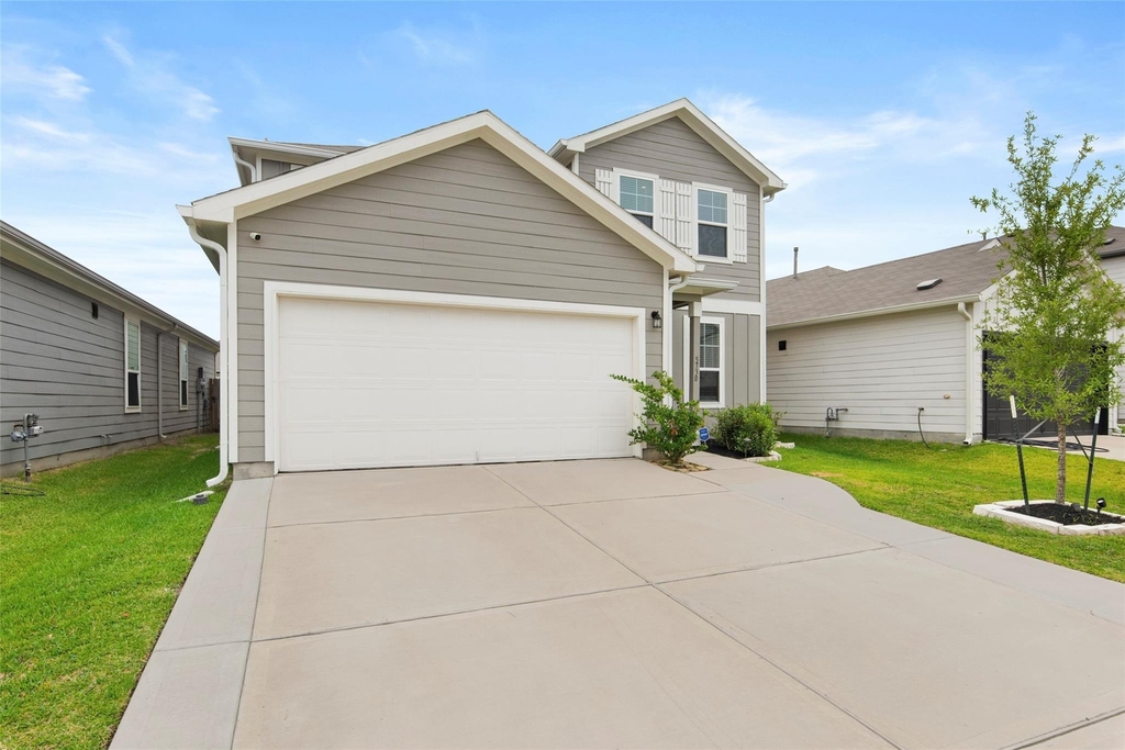 5730 Finely Run Street - Photo 1