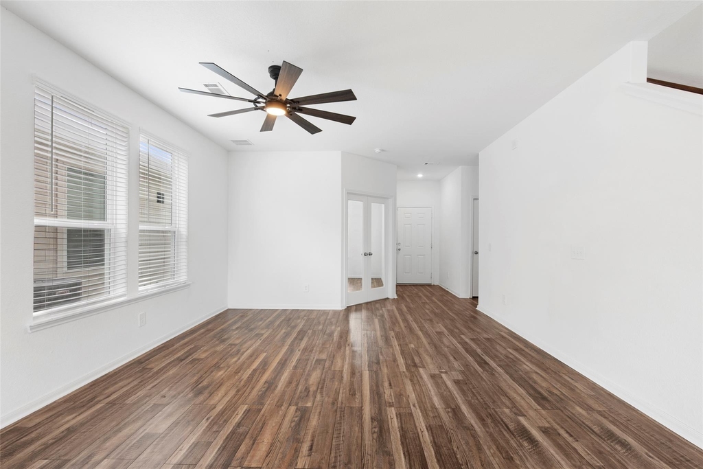 5730 Finely Run Street - Photo 8