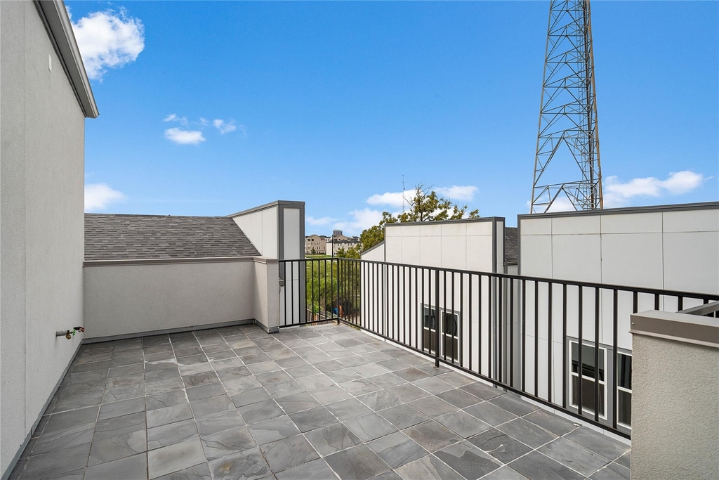 8411 Hempstead Road - Photo 31