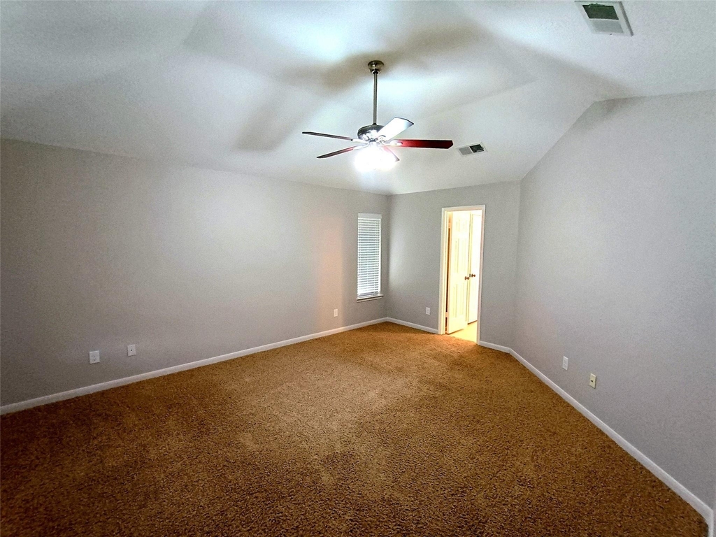 3821 Pin Oak Drive N - Photo 13