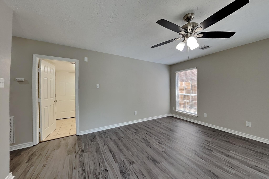 1211 Atlanta Drive - Photo 6