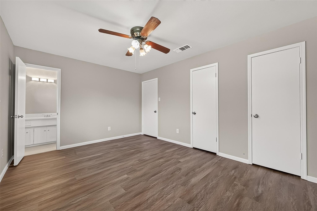 4923 Sandalwood Avenue - Photo 15