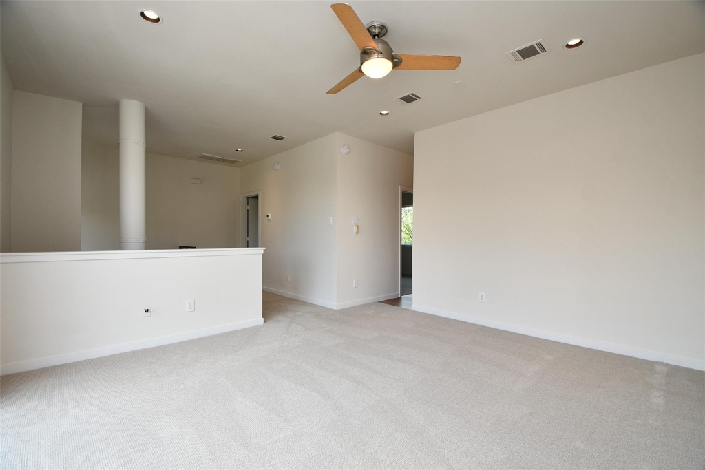 92 Dennis Street - Photo 12