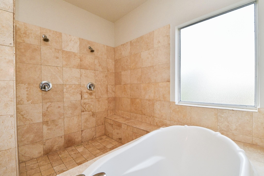 92 Dennis Street - Photo 17