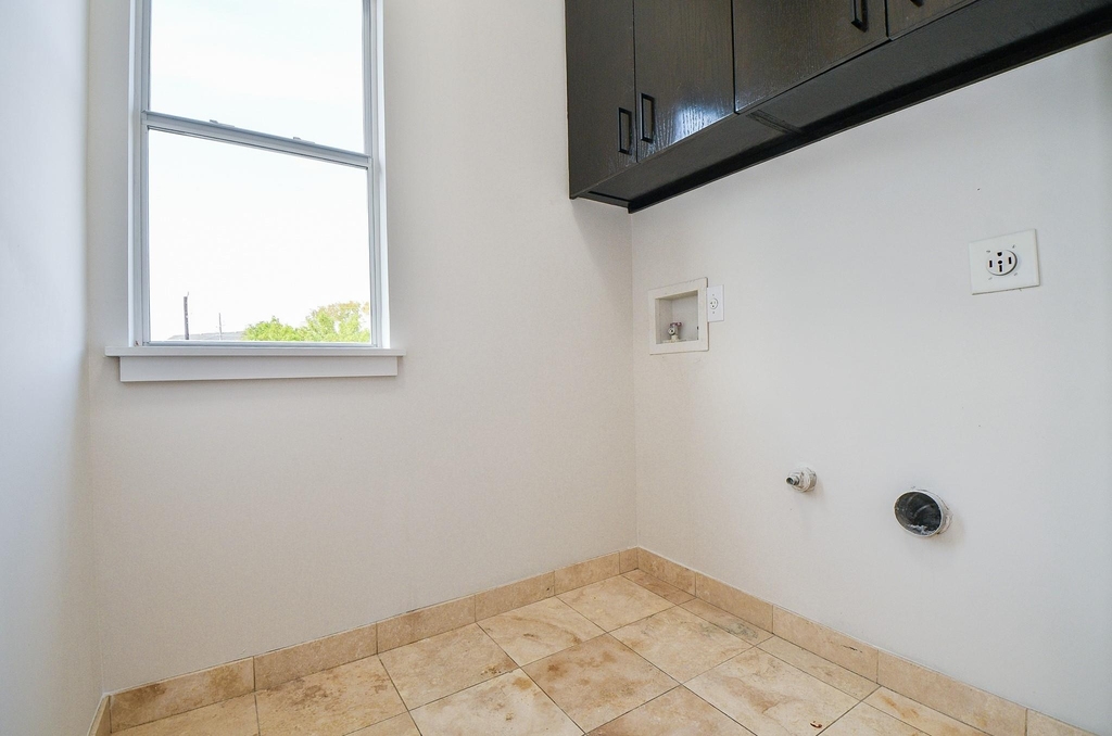92 Dennis Street - Photo 20