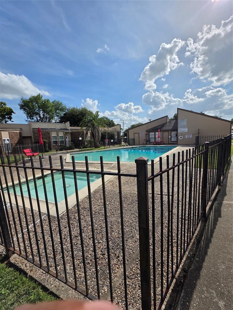 1014 Graham Drive - Photo 13