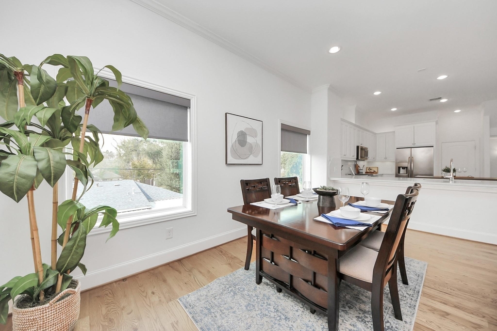 1628 W 24th Street - Photo 11