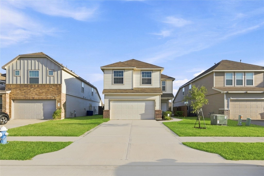 24703 Signorelli Way - Photo 2