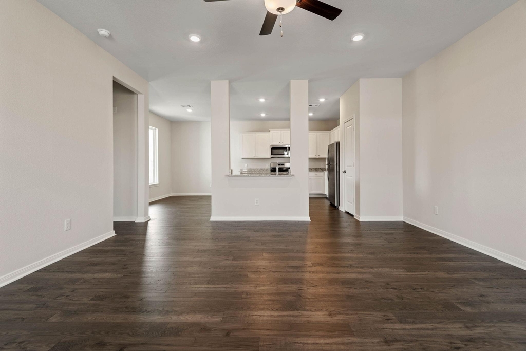 16483 Honeysuckle Hill Drive - Photo 15