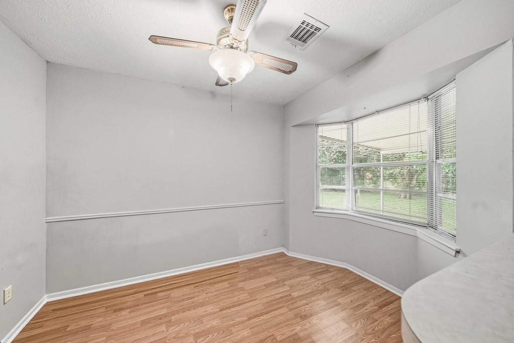 3324 Kathryn Circle - Photo 5