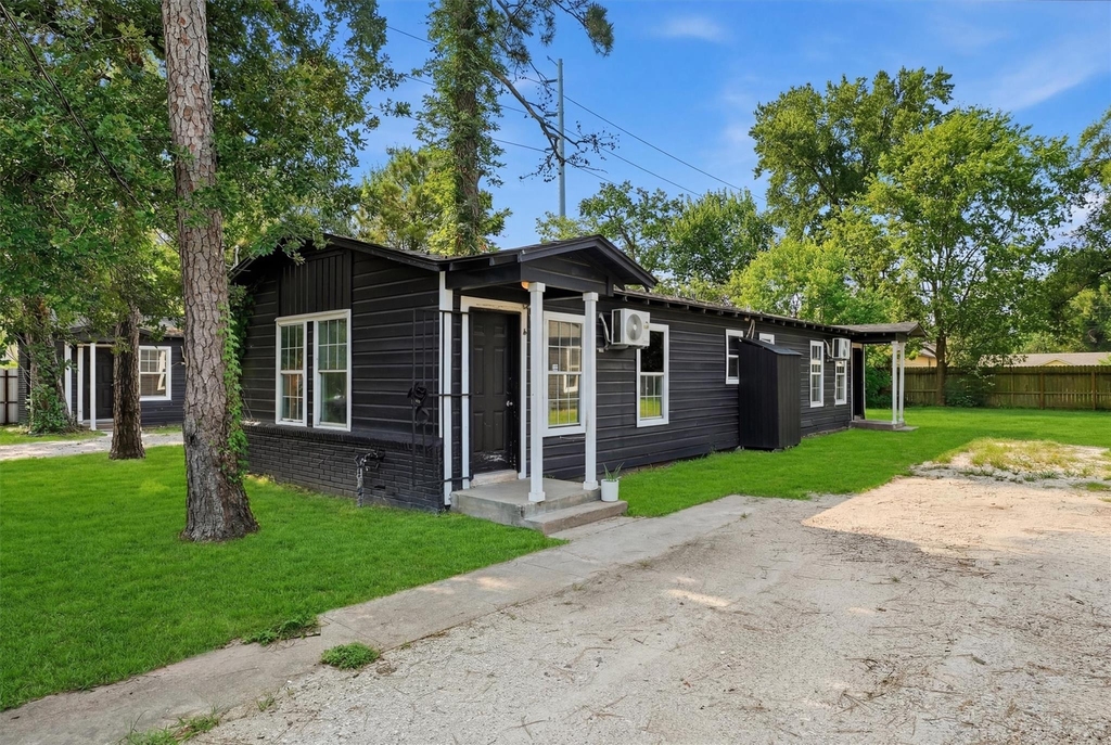 8030 Record Street - Photo 4