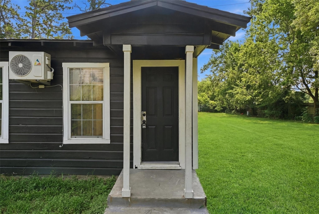 8030 Record Street - Photo 2