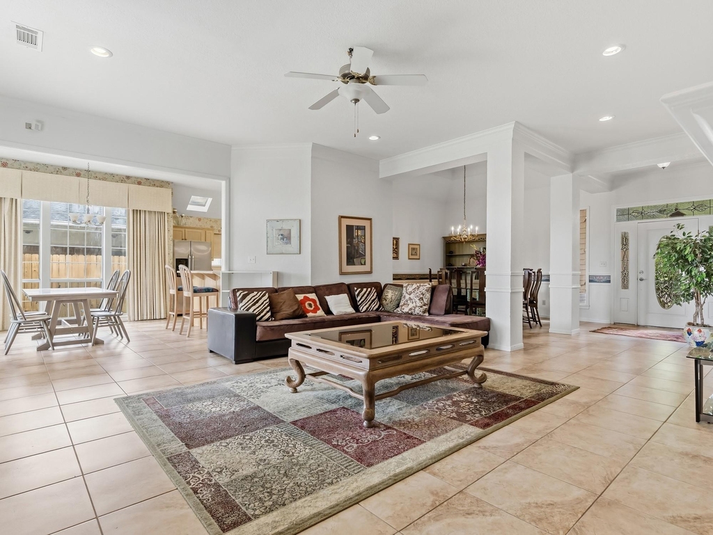 2107 Avenue K - Photo 7