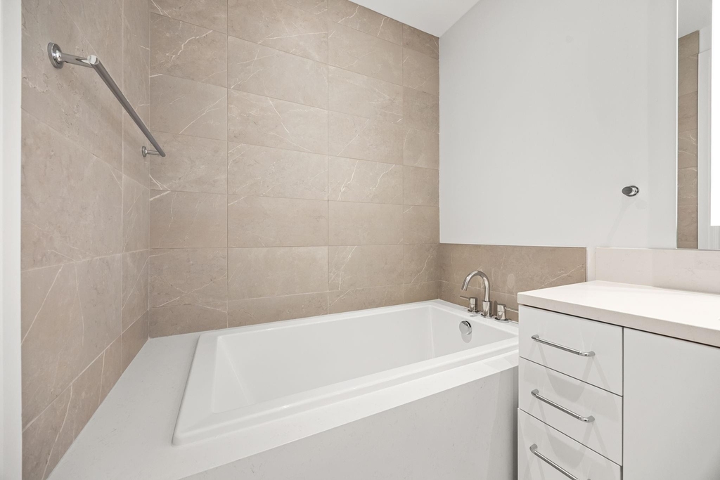 2323 W Main Street - Photo 20