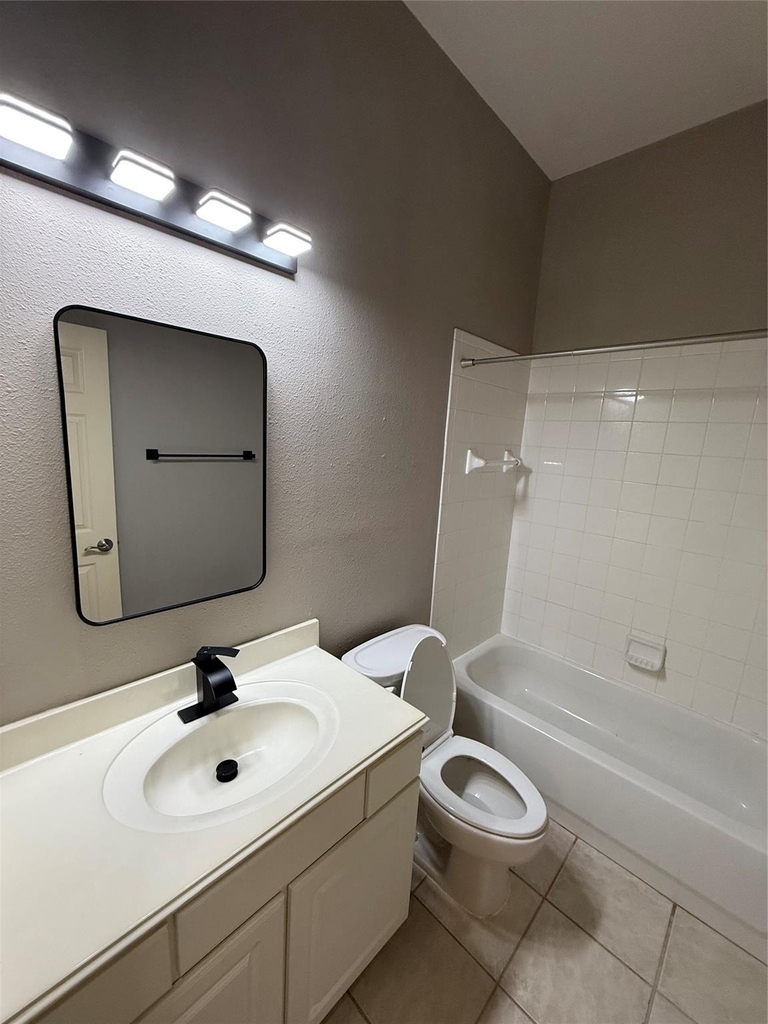 2710 Grants Lake Boulevard - Photo 5