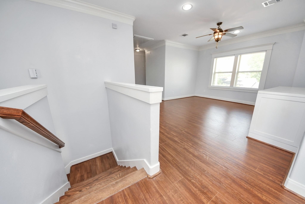 11045 Upland Forest Drive - Photo 14